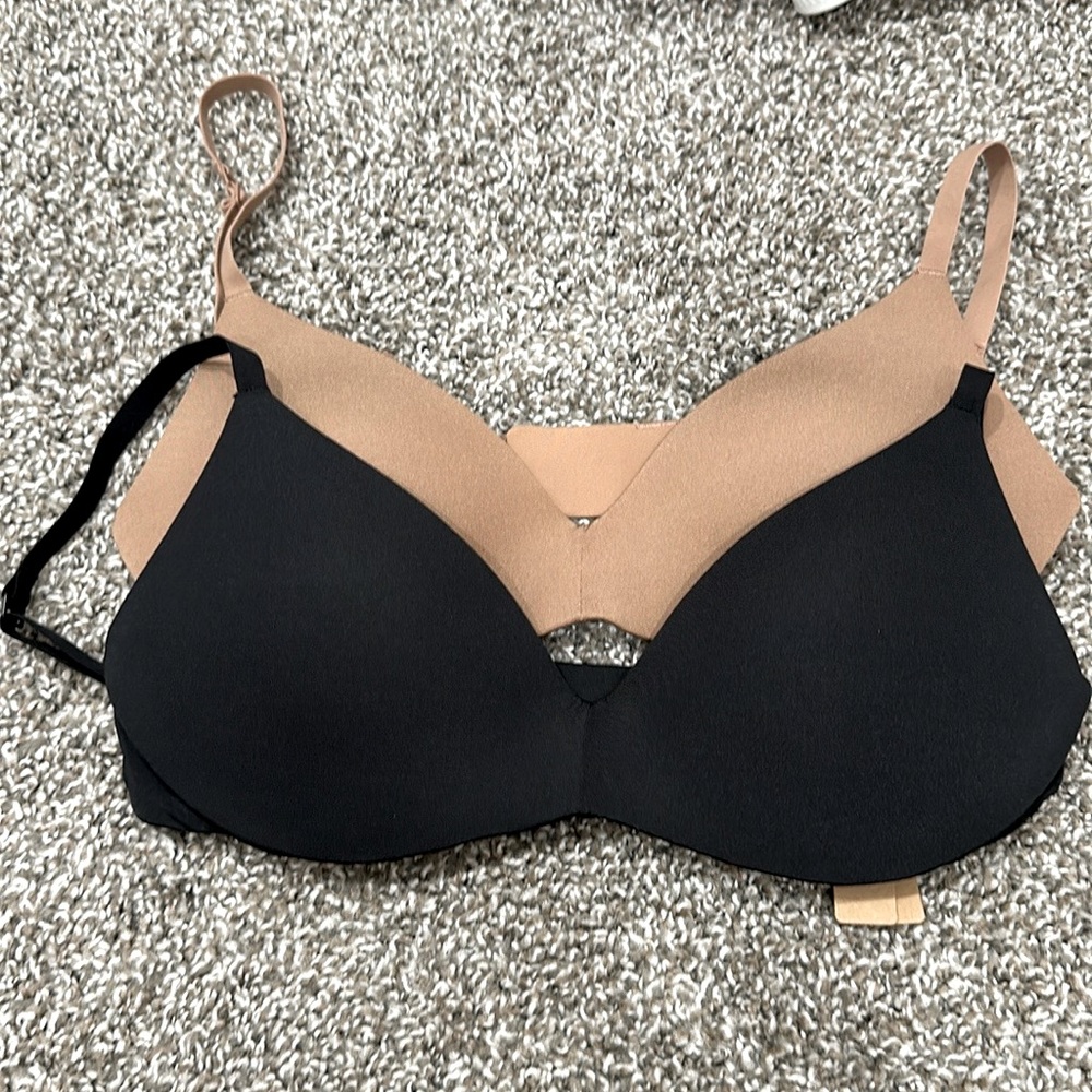 SKIMS WIRELESS BRAS (2)